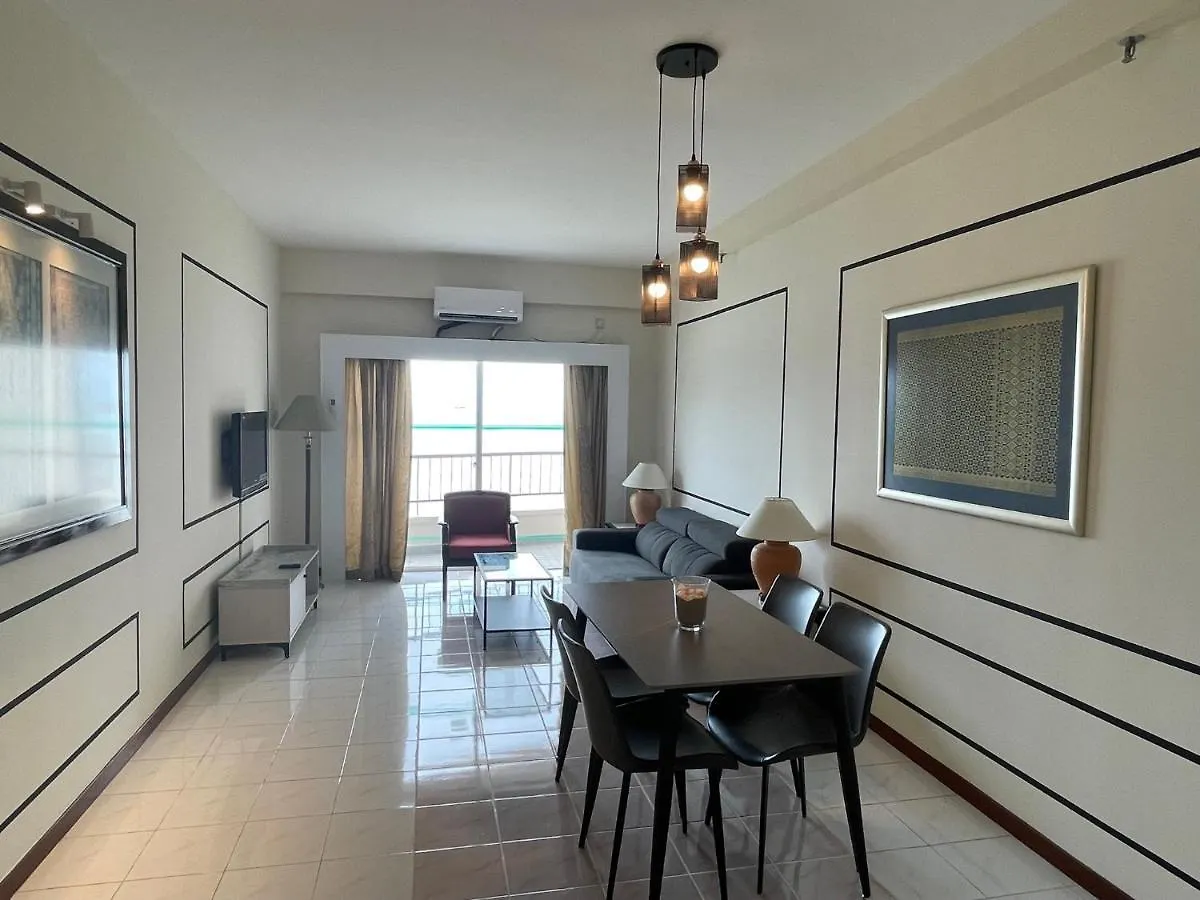 Seaview Suite At Rainbow Paradise 탄중붕가