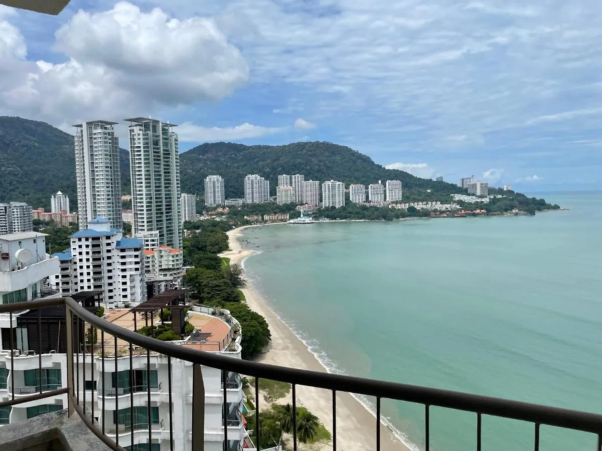 Seaview Suite At Rainbow Paradise 탄중붕가 0*,  말레이시아